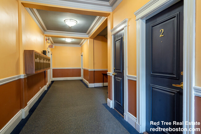 Photo - 36 Queensberry St Condo Unit 9