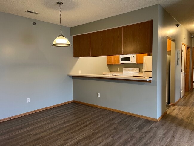 Photo - 2323 E Porter Ave