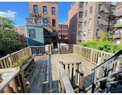 Photo - 103 Pinckney St Unit 2