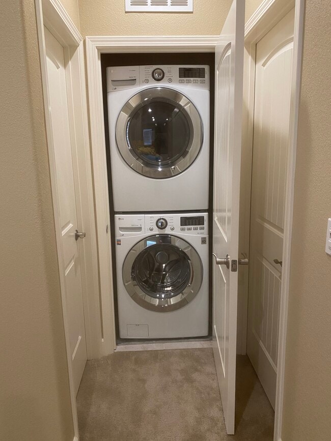 Building Photo - 678 W Tramonto Dr Unit 678 Rental