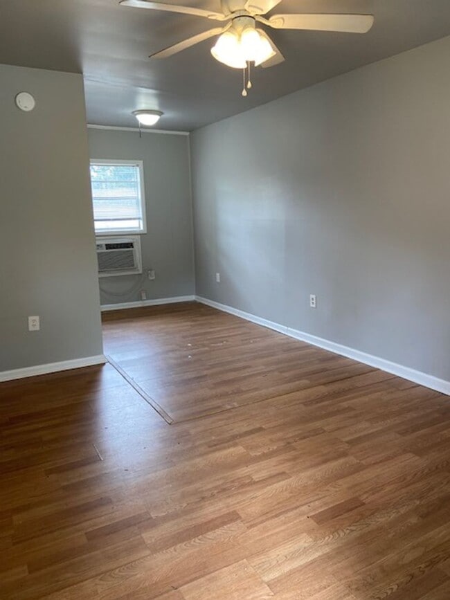Photo - 411 Birchwood Dr Unit 411