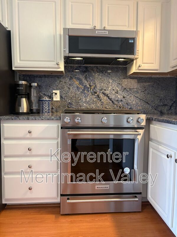 Photo - 86 Beacon St Unit #5