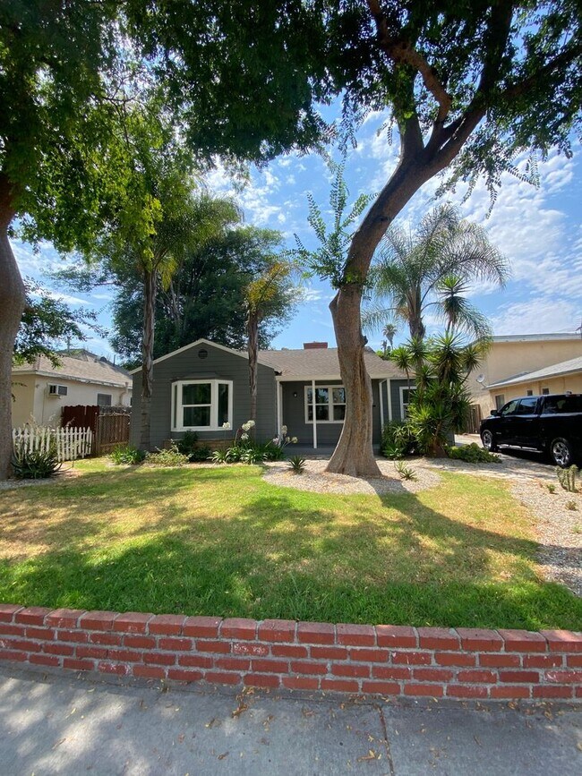 Photo - UNFURNISHED- 3B2B House in Toluca Lake/NoHo