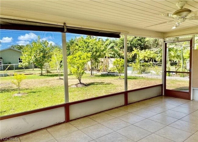 Building Photo - 922 SE 26th Terrace