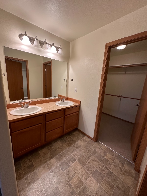 Photo - 7722 N Maple St