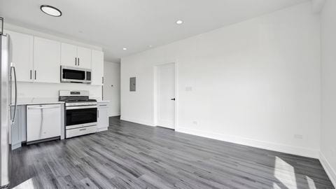 Photo - 4350 W Lawrence Ave