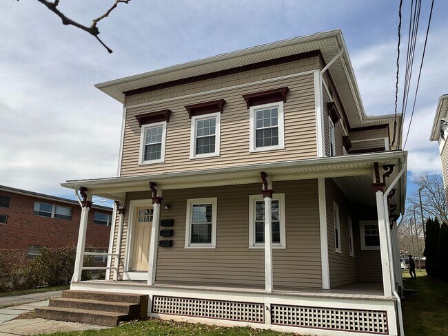 Photo - 61 S Main St Unit 2nd Floor