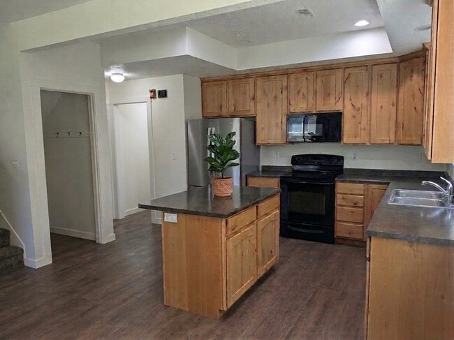 Photo - 7066 S Thorndale Way