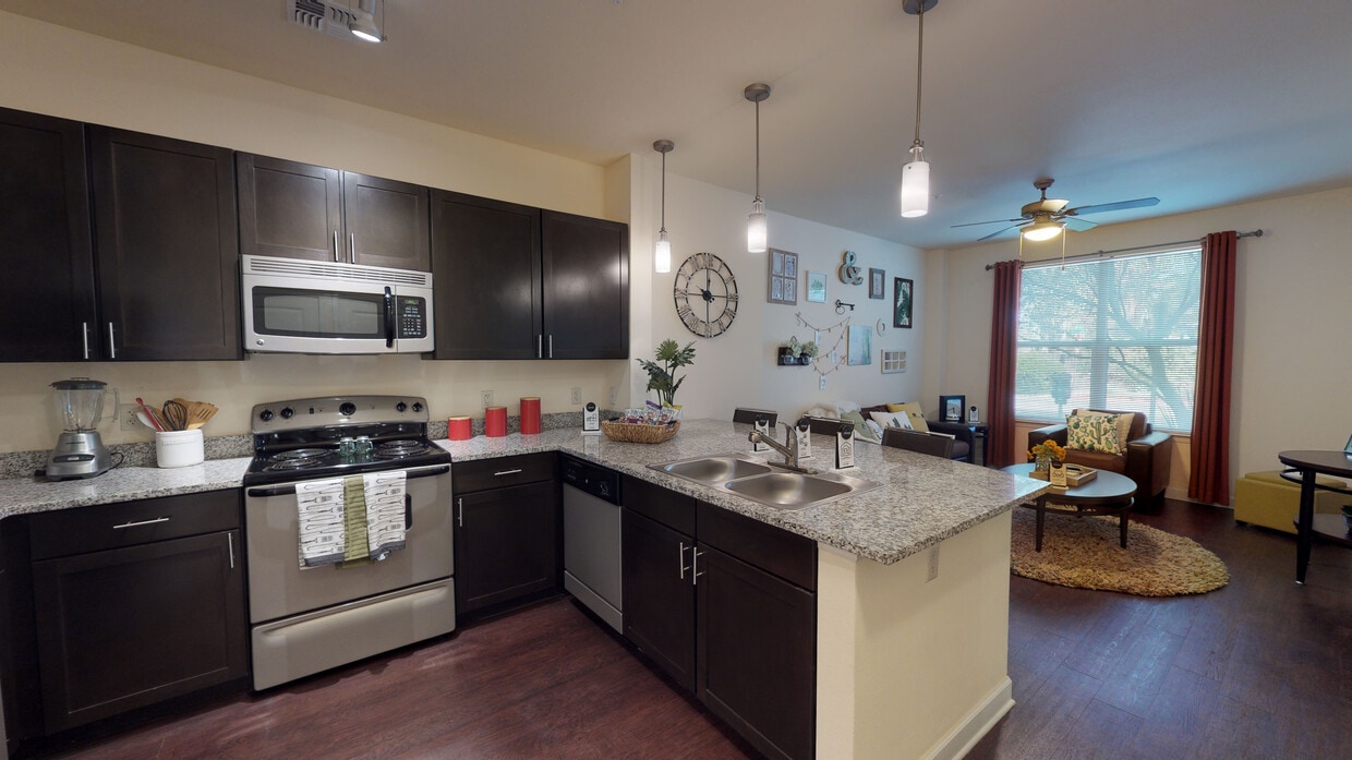 Photo - The District on 5th Apartments