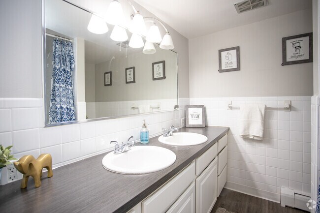 Photo - Arcadia Grove