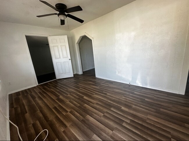 204 N Main St