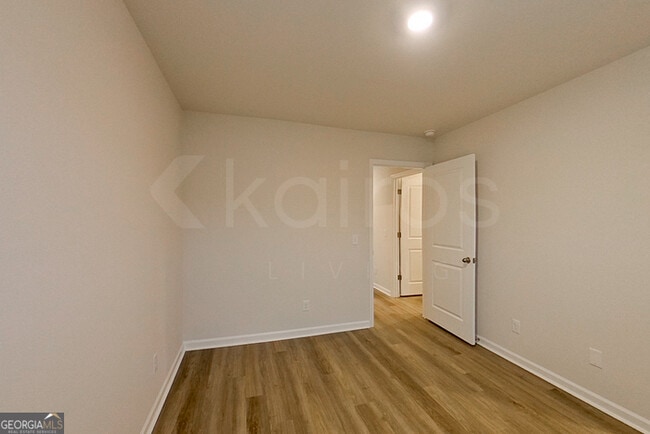 Photo - 118 Inez Ave