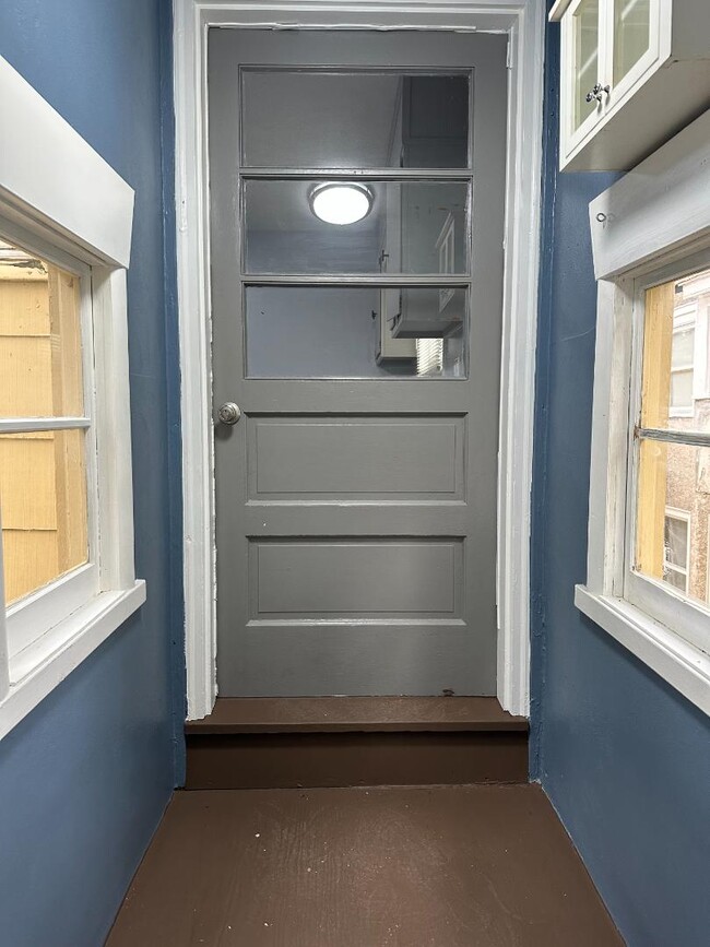 Photo - 146 Chapin St