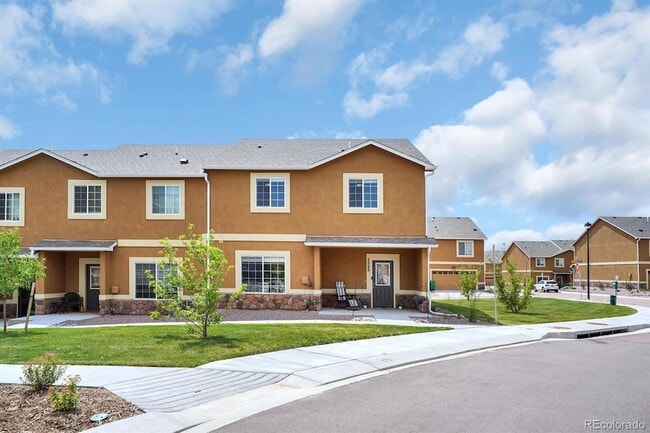 Building Photo - 7543 Red Fir Pt