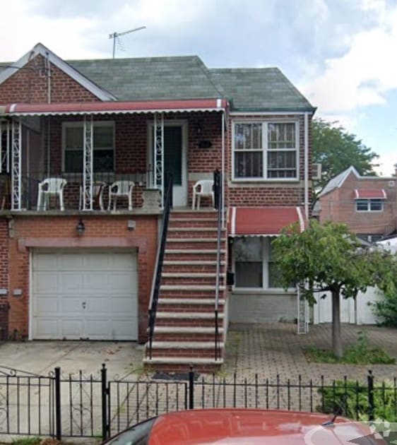 Building Photo - 2534 73rd St Rental