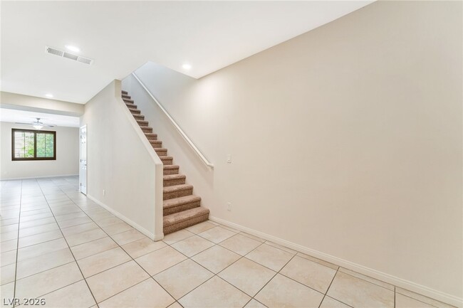 Photo - 4436 Stardusk Falls Ave