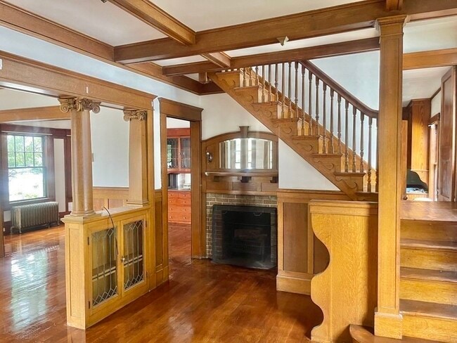 47 Pleasant St
