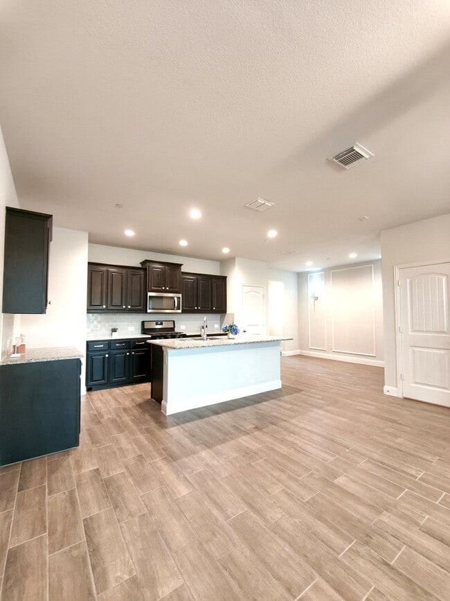 Photo - 6825 St Andrews Dr