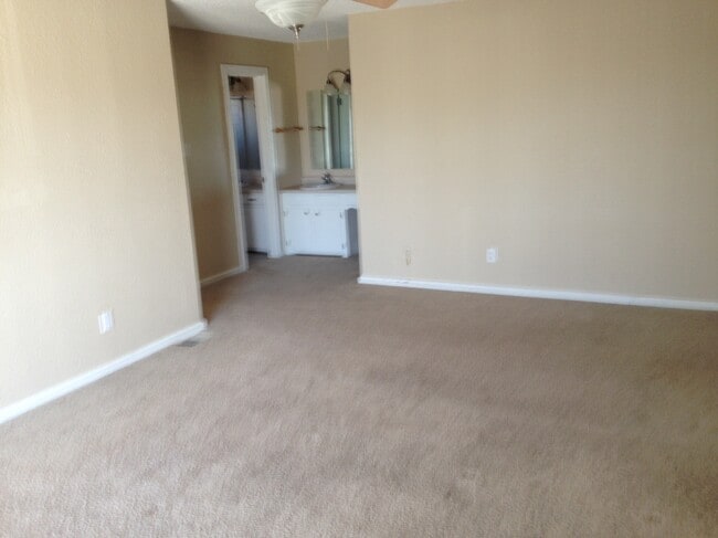 Photo - 513 Corrales Rd