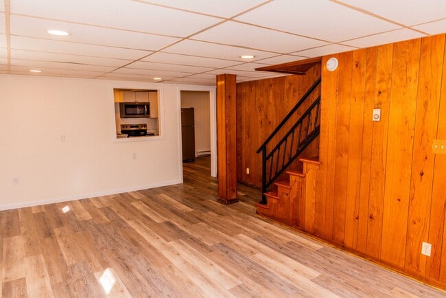 Photo - 700 Grove Ave Unidad Apt #B