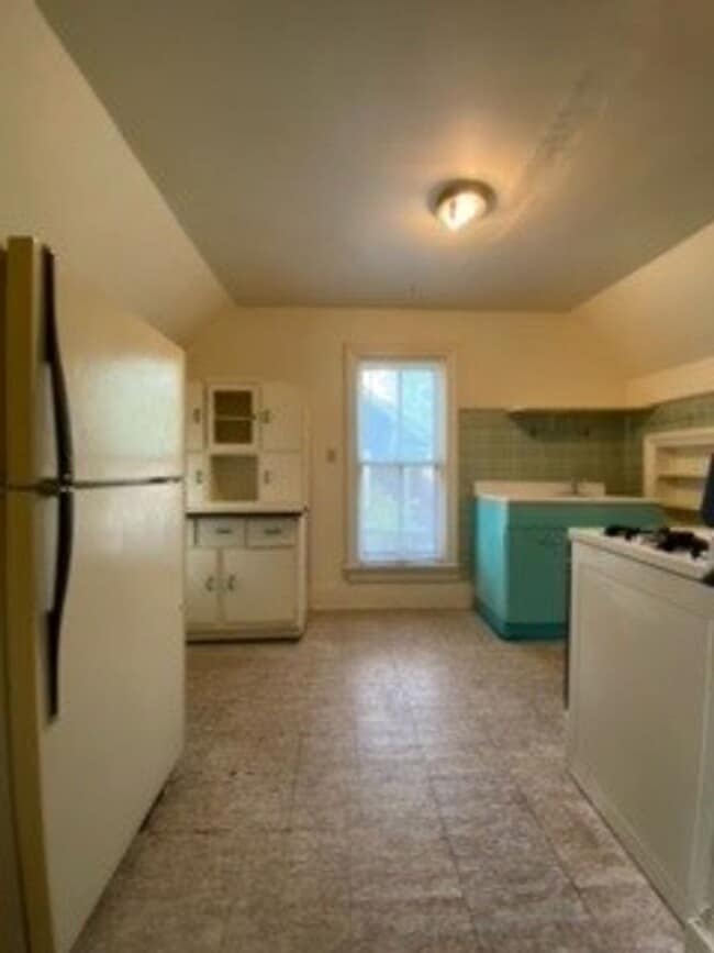 Photo - 1002 W Franklin St Unit C