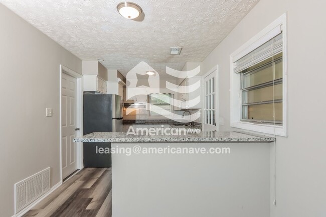 Photo - 5862 Blueridge Dr