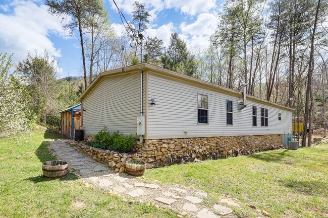 Photo - 1504 Wilhite Creek Rd