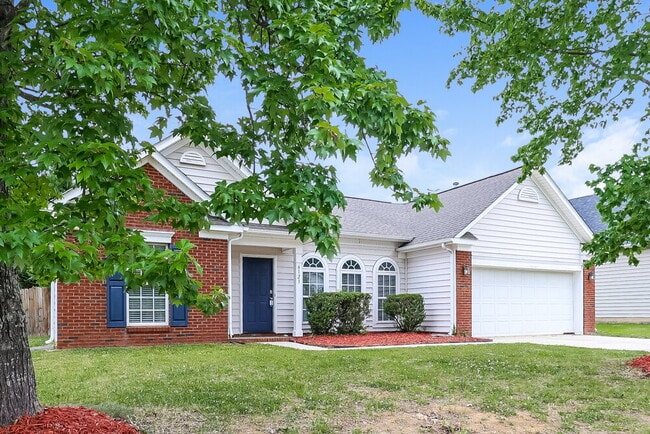 Photo - 6123 Goldenfield Dr