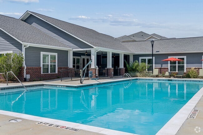 Pool - The Reserve at Wynn Place