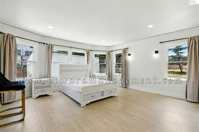 Photo - 02406TH Unit 2412