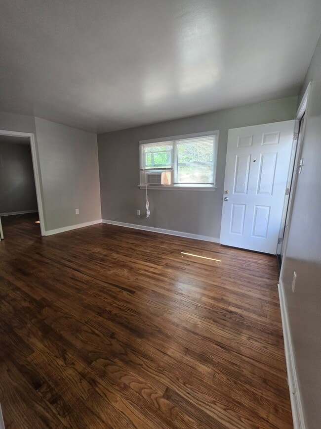 Photo - 5225 Collindale Rd