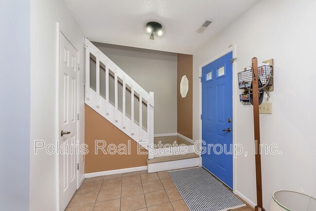 Photo - 266 E Pine Ridge Dr