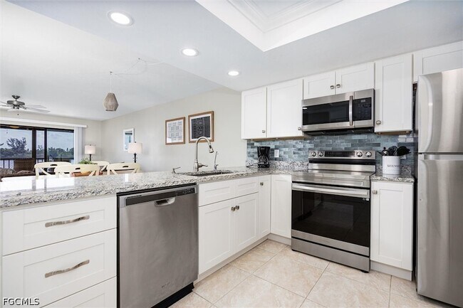 Photo - 16200 Bay Pointe Blvd Unit A206