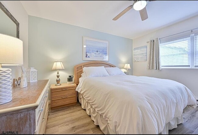 Photo - 413 E Brigantine Ave