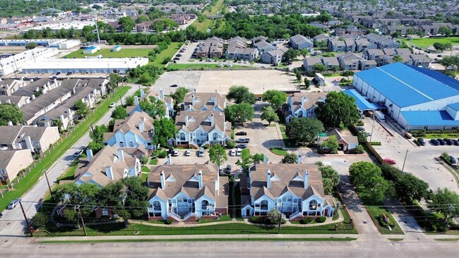 Photo - 14550 Fonmeadow Dr Unidad 1000 Rental