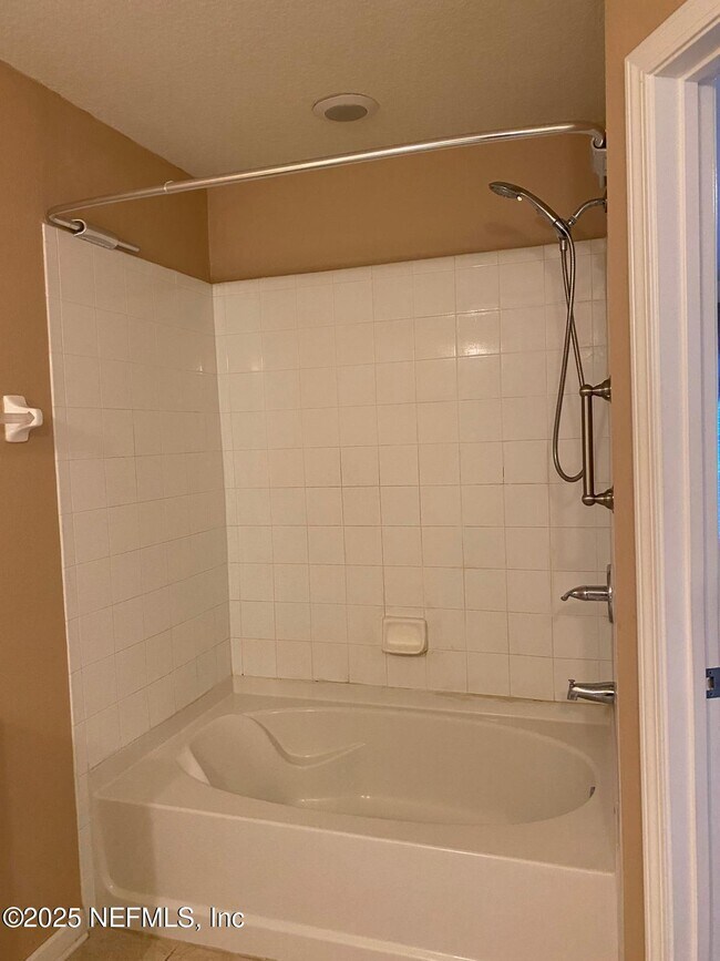 Photo - 4204 Crownwood Dr