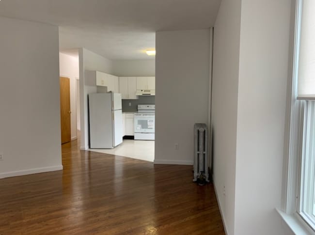 Photo - 148 Oxford St Unit 148 Oxford Street