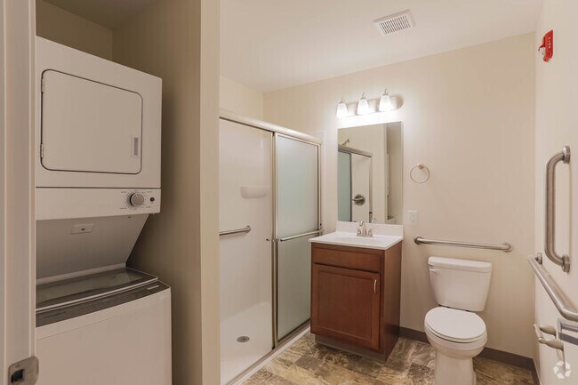 2BR, 1BA - 825SF
