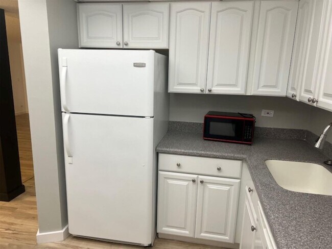 Photo - 3720 Inverrary Dr