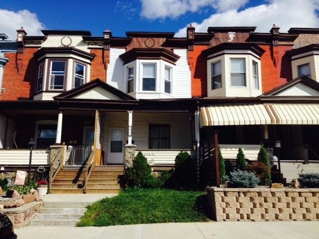 House-Front - 4045 5th Ave