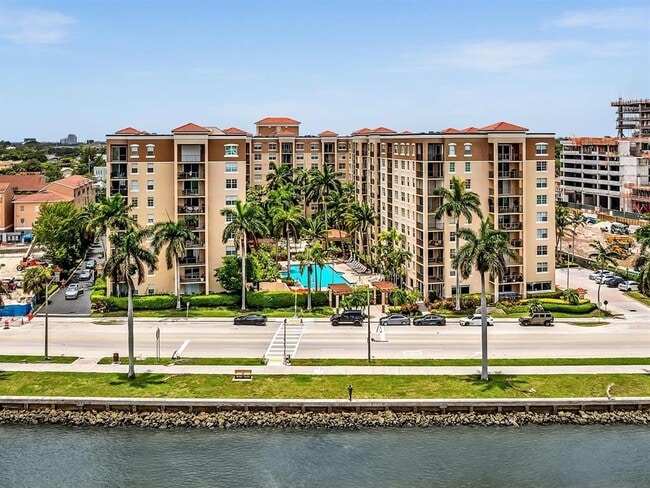 Building Photo - 1801 N Flagler Dr Unit 416