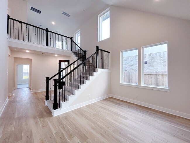 Photo - 6007 Churchill Spgs Ln