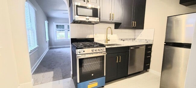 Photo - Bigelow Chapman Apartments