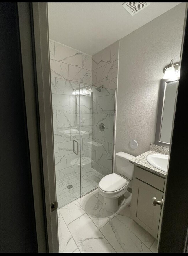 Photo - 364 Frodsham St