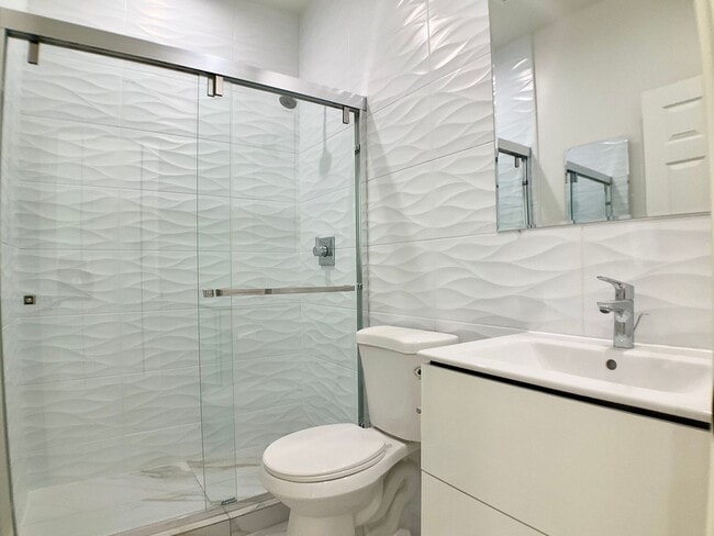 Photo - FULLY Remodeled. In-Unit W/D, Stainless Appliance Package, MODERN! Unit 1504A