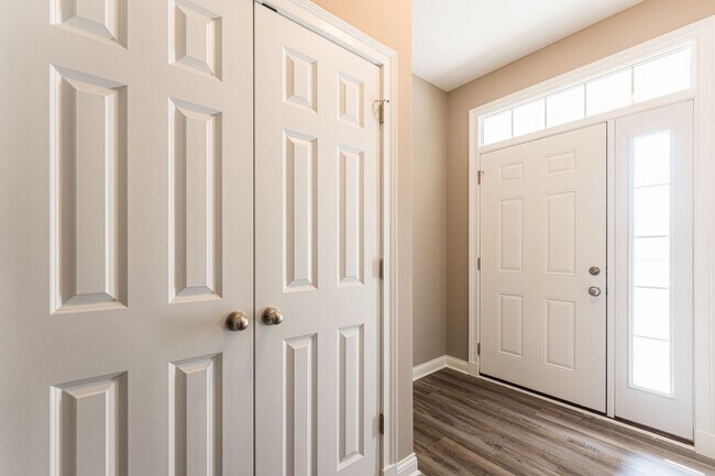 Photo - 2368 Concord Dr