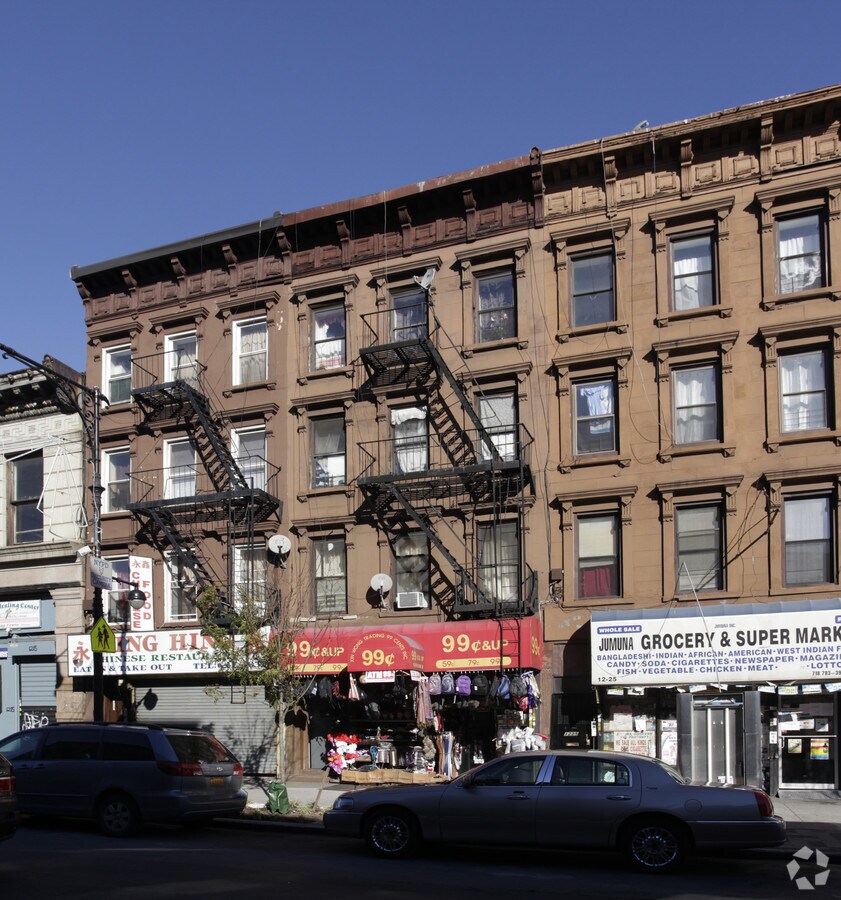 Photo - 1223 Fulton St Apartments