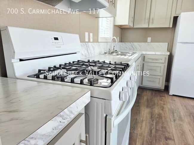 Photo - 700 S Carmichael Ave