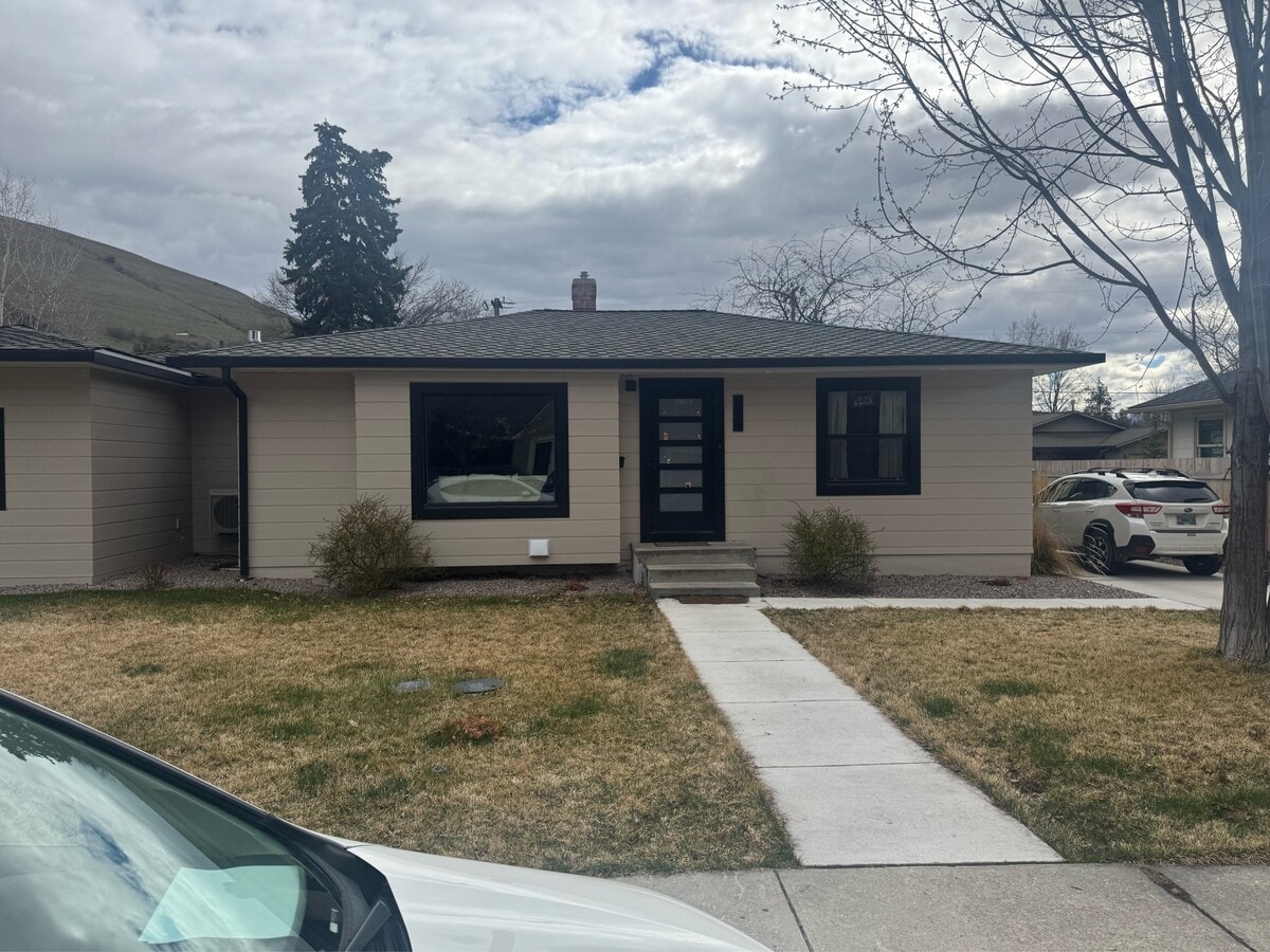 Photo - 675 North Ave E