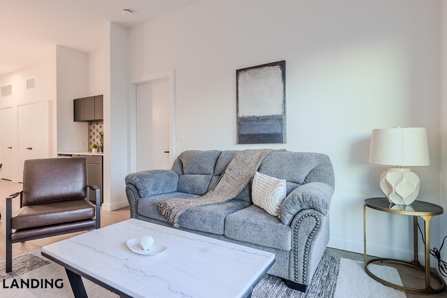 Building Photo - 2623 Keene St